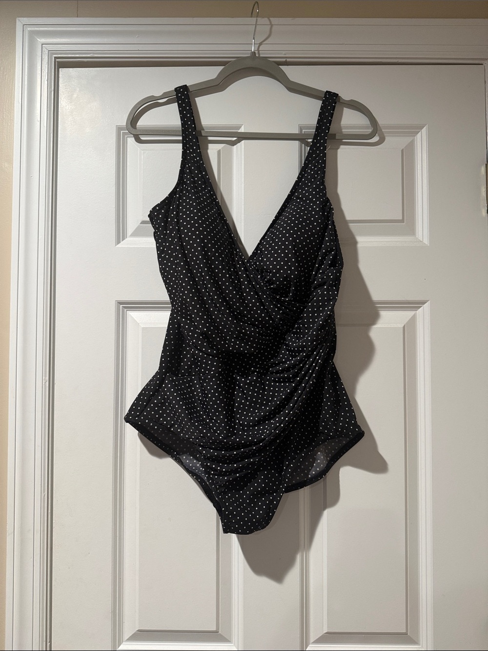 Miraclesuit Black and White Polka Dot One-Piece Swimsuit Size 18